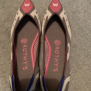 Rothys 6 Moroccan NWOT